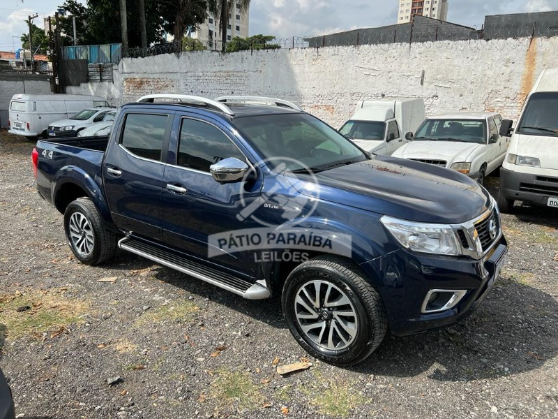 Nissan Frontier LE X4 2021/2022