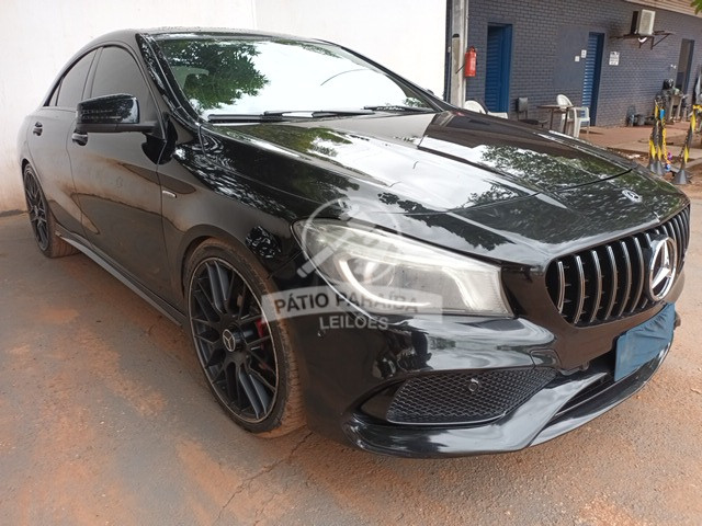 Mercedes-Benz CLA 250 4MATIC